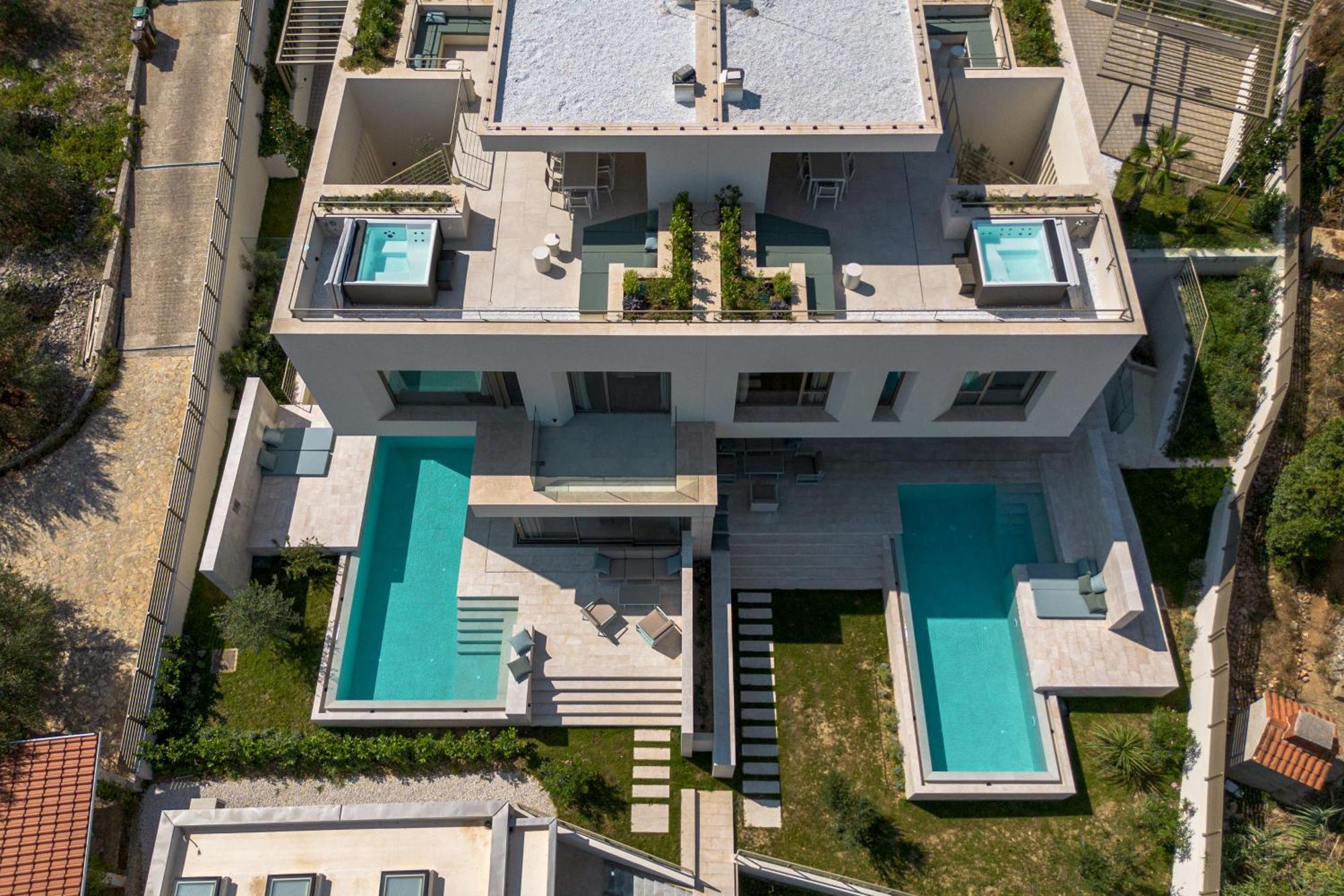 Acadia Beach Villas & Apartments สลาทิเน ภายนอก รูปภาพ