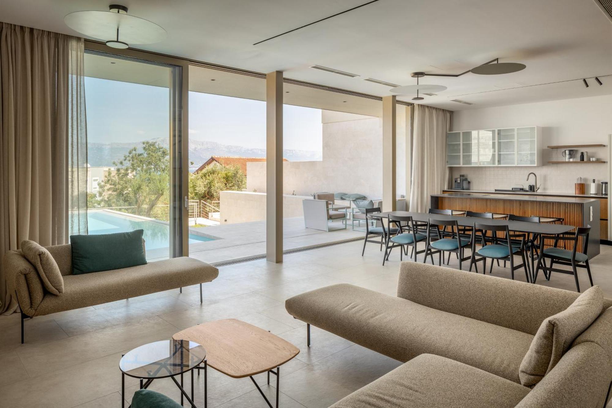 Acadia Beach Villas & Apartments สลาทิเน ภายนอก รูปภาพ